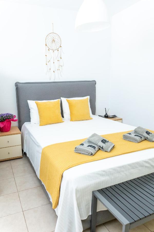 Warm Studio Apartment In Heraklion Exterior foto